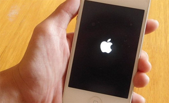 Khắc Phục Như Thế Nào Khi iPhone 6s Plus Bị Treo Táo?