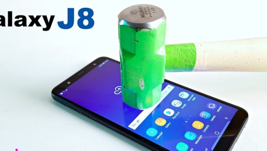thay man hinh Samsung J8