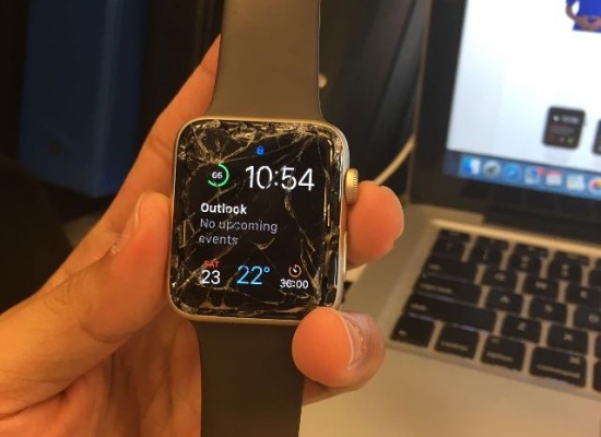 thay man hinh Apple Watch Series 2