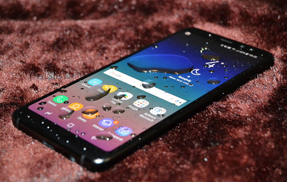 Samsung A6 Plus chết cảm ứng, làm gì khắc phục?