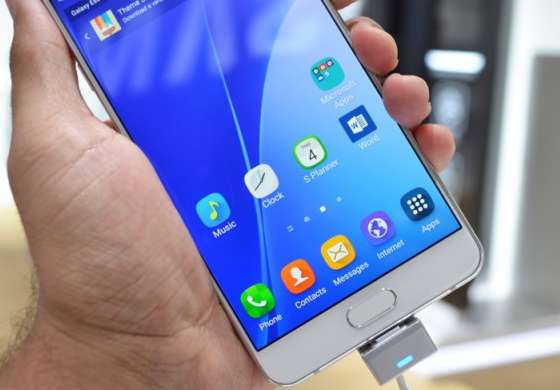 Điện thoại Samsung không nhận sạc khắc phục thế nào