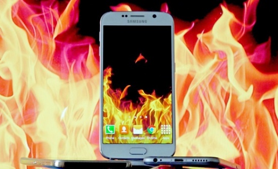 Nhiều người đang gặp phải lỗi điện thoại bị nóng khi không sử dụng