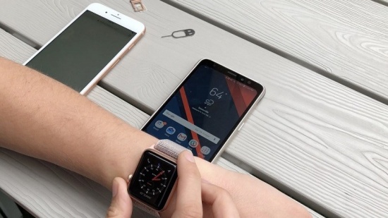 Apple Watch có kết nối được với Samsung không?