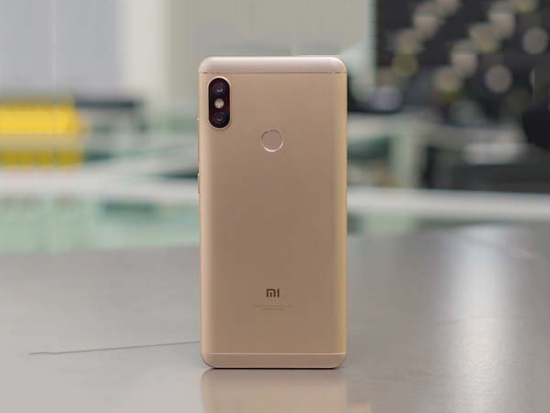 Vỏ Xiaomi Redmi Note 5 được gia công tốt Vỏ Xiaomi Redmi Note 5 được gia công tốt