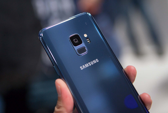 Dấu hiệu camera sau Samsung S9 bị hư hỏng