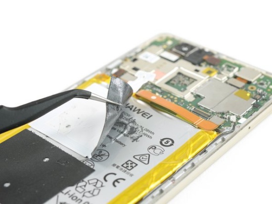 Thay pin Huawei P9 Lite là nhu cầu của nhiều người dùng máy