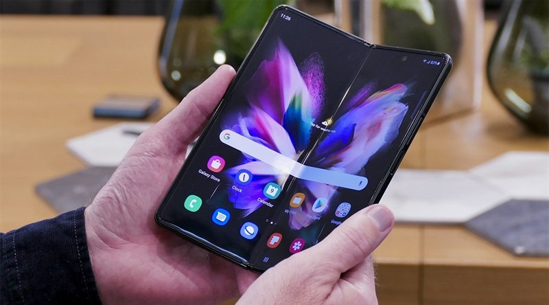 thay-loa-trong-samsung-z-fold-3.jpg