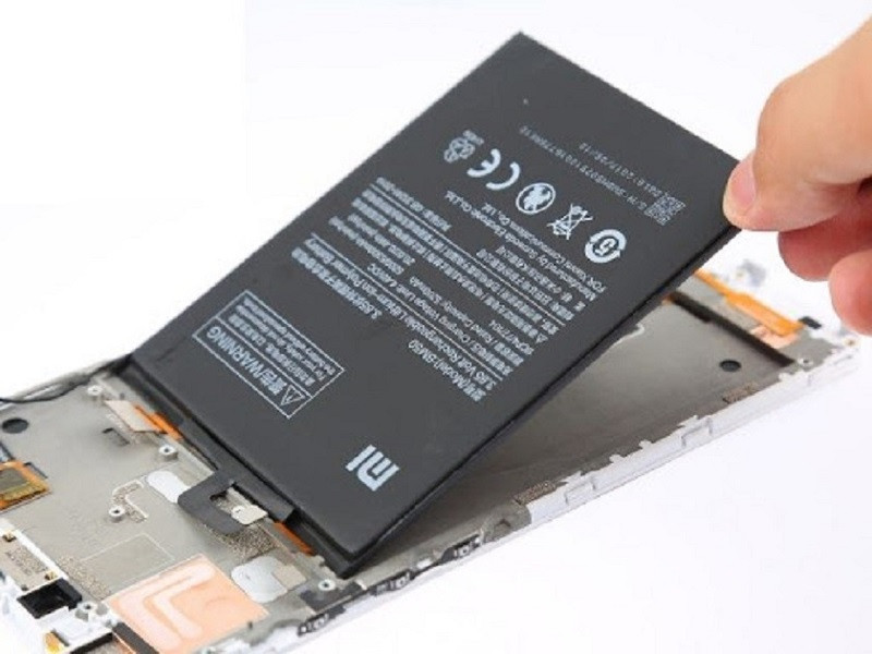 thay-pin-xiaomi-13.jpg