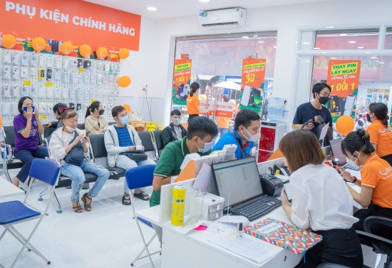 Thay nắp lưng Samsung S23 FE Thay nắp lưng Samsung S23 FE