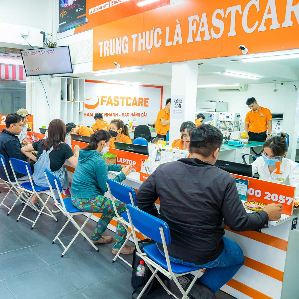 Trung tâm sửa laptop uy tín FASTCARE