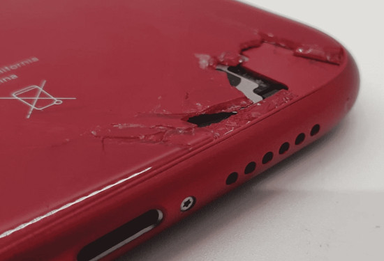 Chất liệu vỏ iPhone theo từng series