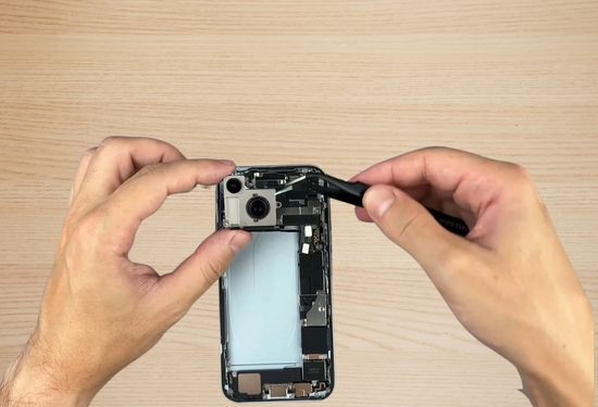 Dịch vụ thay camera sau iPhone Dịch vụ thay camera sau iPhone