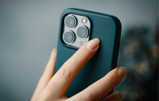 Lý do bạn nên thay camera iPhone quận 6 tại FASTCARE