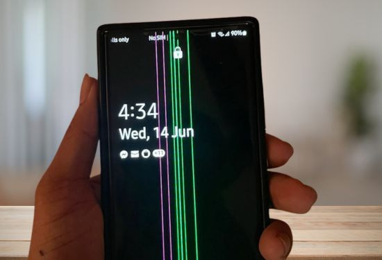 Khi nào bạn cần thay màn hình Samsung quận Phú Nhuận?