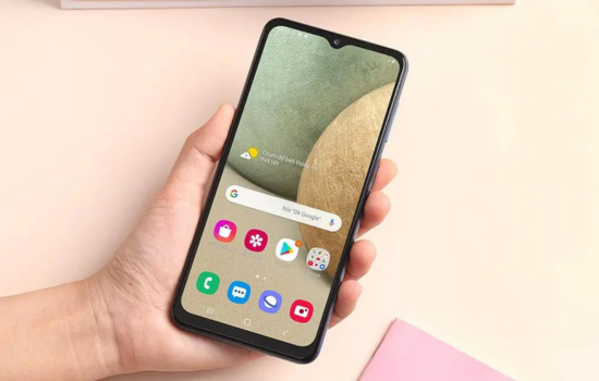 Quy trình sửa chữa tại cửa hàng thay màn hình điện thoại Samsung quận 12