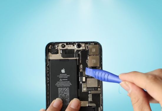 Quy trình thay camera iPhone quận 12 tại FASTCARE