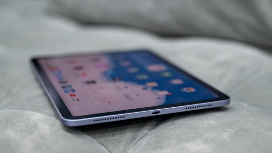 Thay chân sạc iPad Air 5 giá tốt