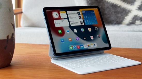 Thay mặt kính iPad Air 5