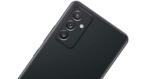 Camera sau Samsung A82