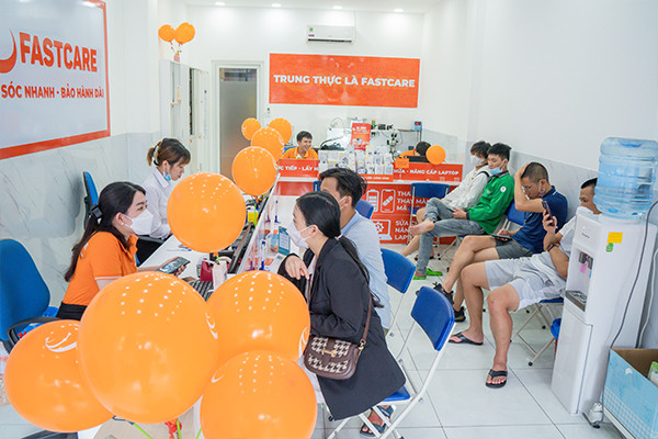 FASTCARE thay camera trước Samsung S24 uy tín