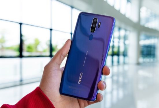Khôi phục vỏ điện thoại Oppo như ban đầu