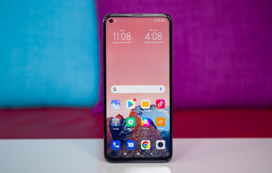 Những dấu hiệu bạn cần phải đến trung tâm thay màn hình điện thoại Xiaomi quận 12