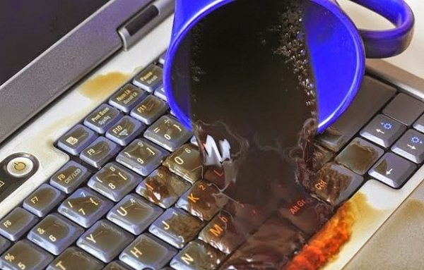 Những nguyên nhân gây ra sự cố bàn phím laptop Những nguyên nhân gây ra sự cố bàn phím laptop