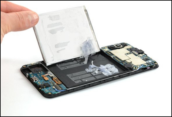 pin Samsung bị phồng lên pin Samsung bị phồng lên
