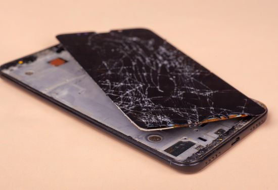Quy trình thay mặt kính Samsung quận 3 tại FASTCARE như thế nào