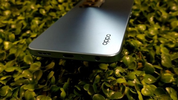 Thay chân sạc Oppo A77 2022