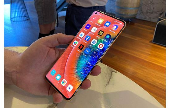 Thay màn OPPO quận 3 loại nào? Giá bao nhiêu?&nbsp;