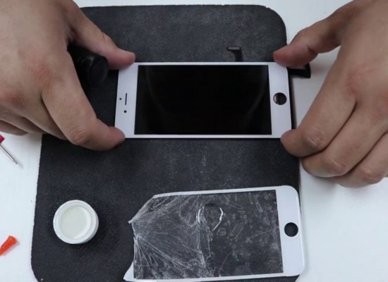 thay mặt kính iPhone quận 10 