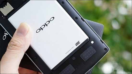 Thay pin Oppo quận 5