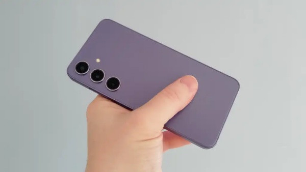 Thay vỏ Samsung S24