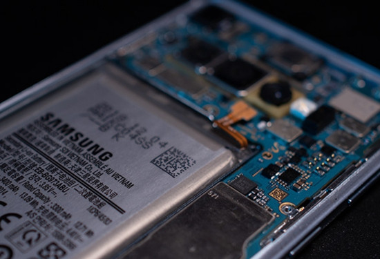 Trung tâm thay pin điện thoại Samsung quận 2 uy tín
