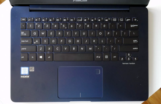 Vì sao bàn phím laptop Asus Zenbook UX430UA bị xuống cấp