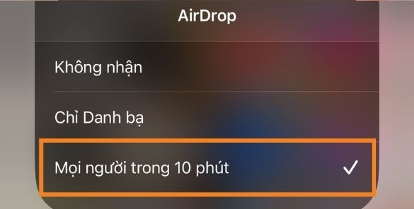 Cách bật AirDrop trên iPhone bước 3 Cách bật AirDrop trên iPhone bước 3