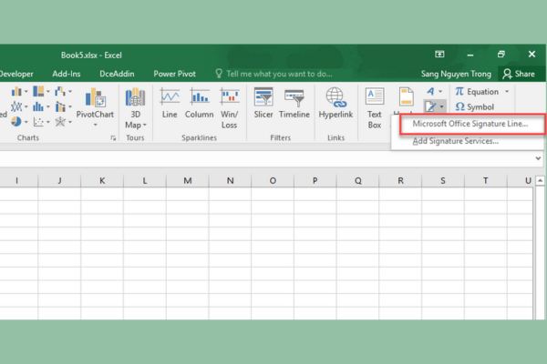 Cách tạo chữ ký điện tử trên file Excel bước 2