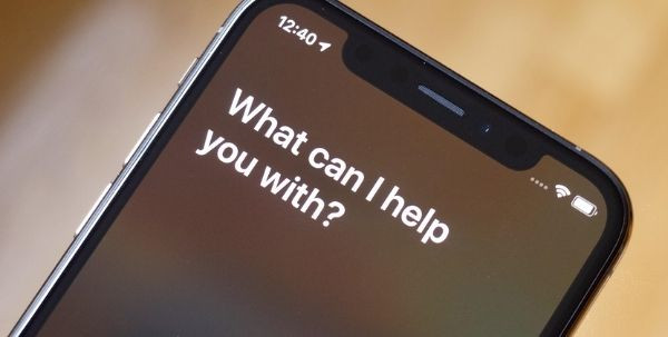 Có nên tắt thông báo Siri khi có cuộc gọi đến không?