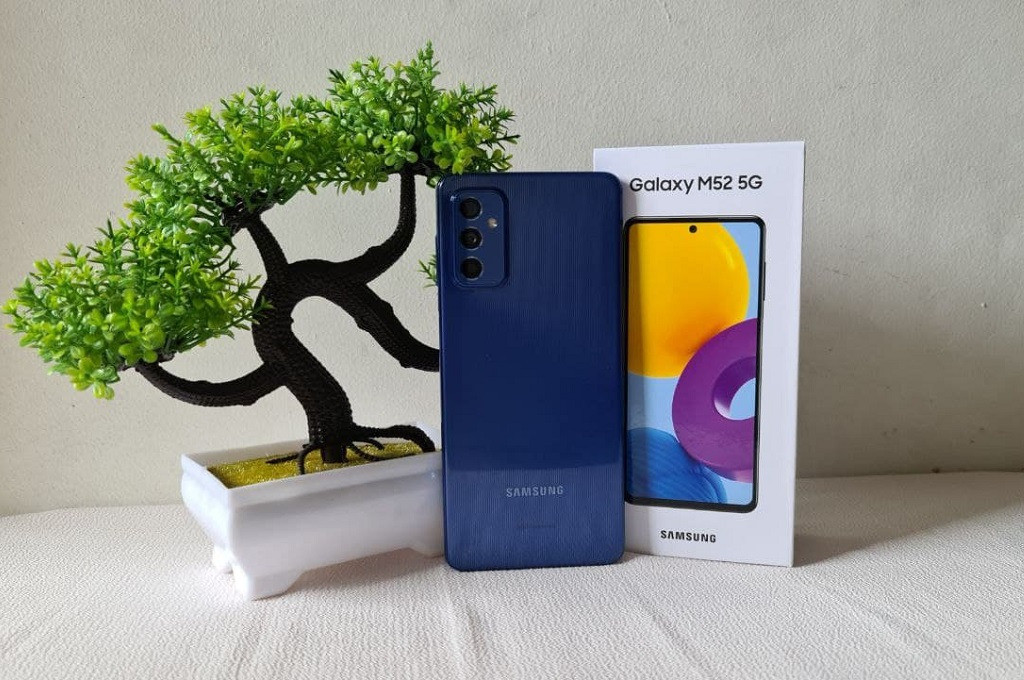 Khi nào cần thay chân sạc Samsung M52