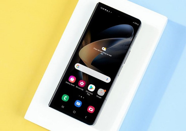 Mặt kính Samsung Z Fold 4