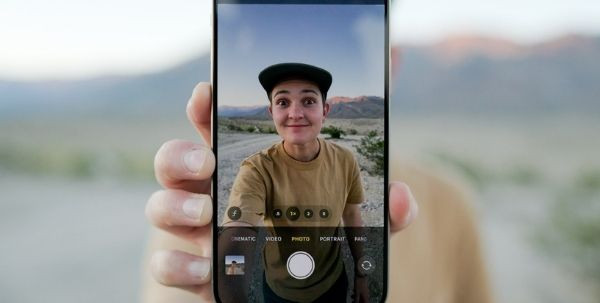 Nguyên nhân khiến camera iPhone 15 Pro Max bị mờ