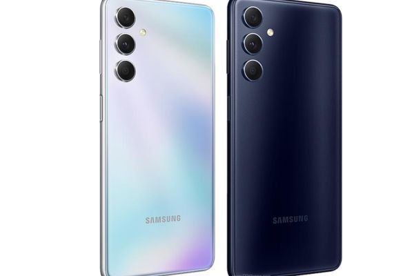 Nguyên nhân khiến camera sau Samsung M54 bị xuống cấp