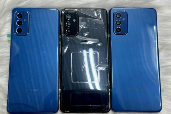 Thay nắp lưng Samsung M52 Thay nắp lưng Samsung M52