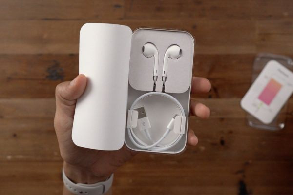 Sử dụng thiết bị có hỗ trợ Micro