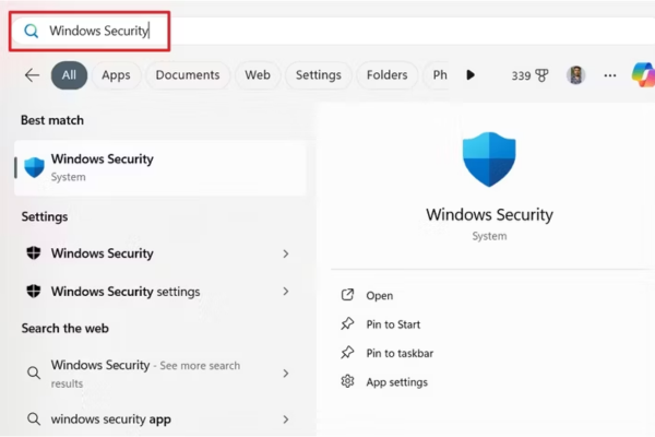 Tắt Real-Time Protection và Tamper Protection trên Windows Security bước 1
