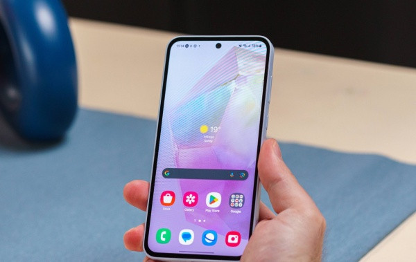 Thay loa trong Samsung A35