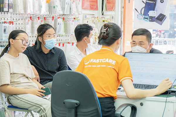 Thay loa trong Samsung M31 chu đáo tại FASTCARE