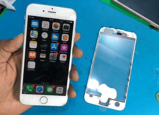 Thay mặt kính iPhone quận Tân Bình