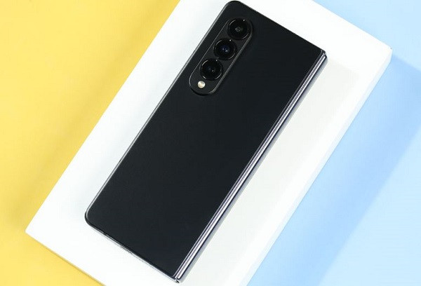 Thay vỏ Samsung Z Fold 4 Thay vỏ Samsung Z Fold 4